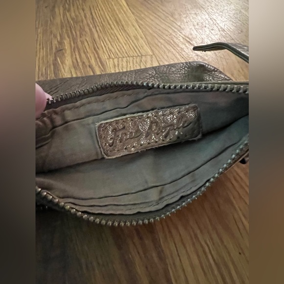 Free People Wallet - Picture 4 of 5